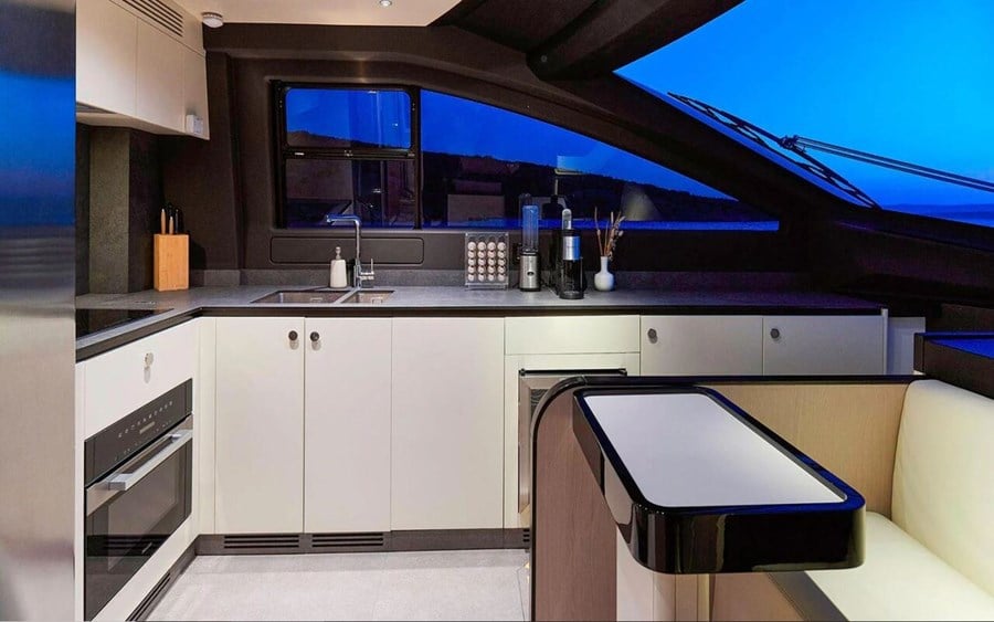 OMR GROUP - Motor Yacht in Split