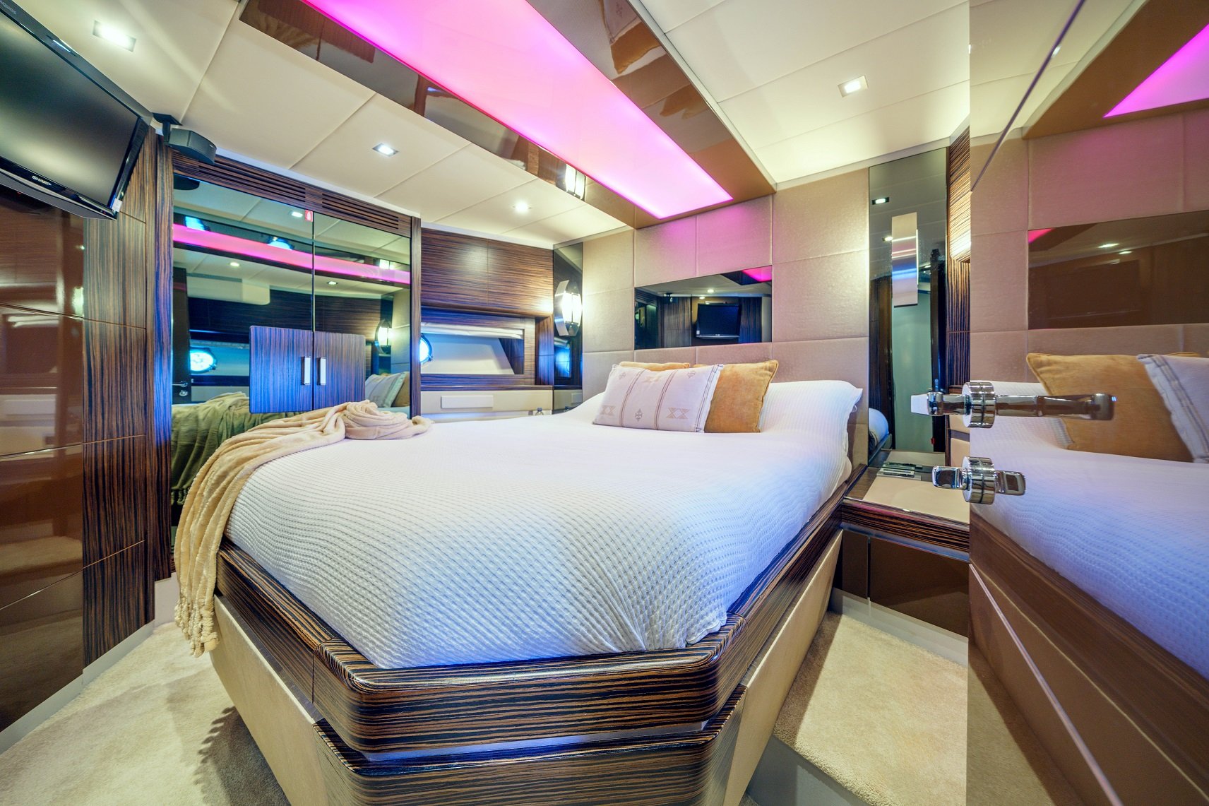 Dalia - Motor Yacht in Bibinje