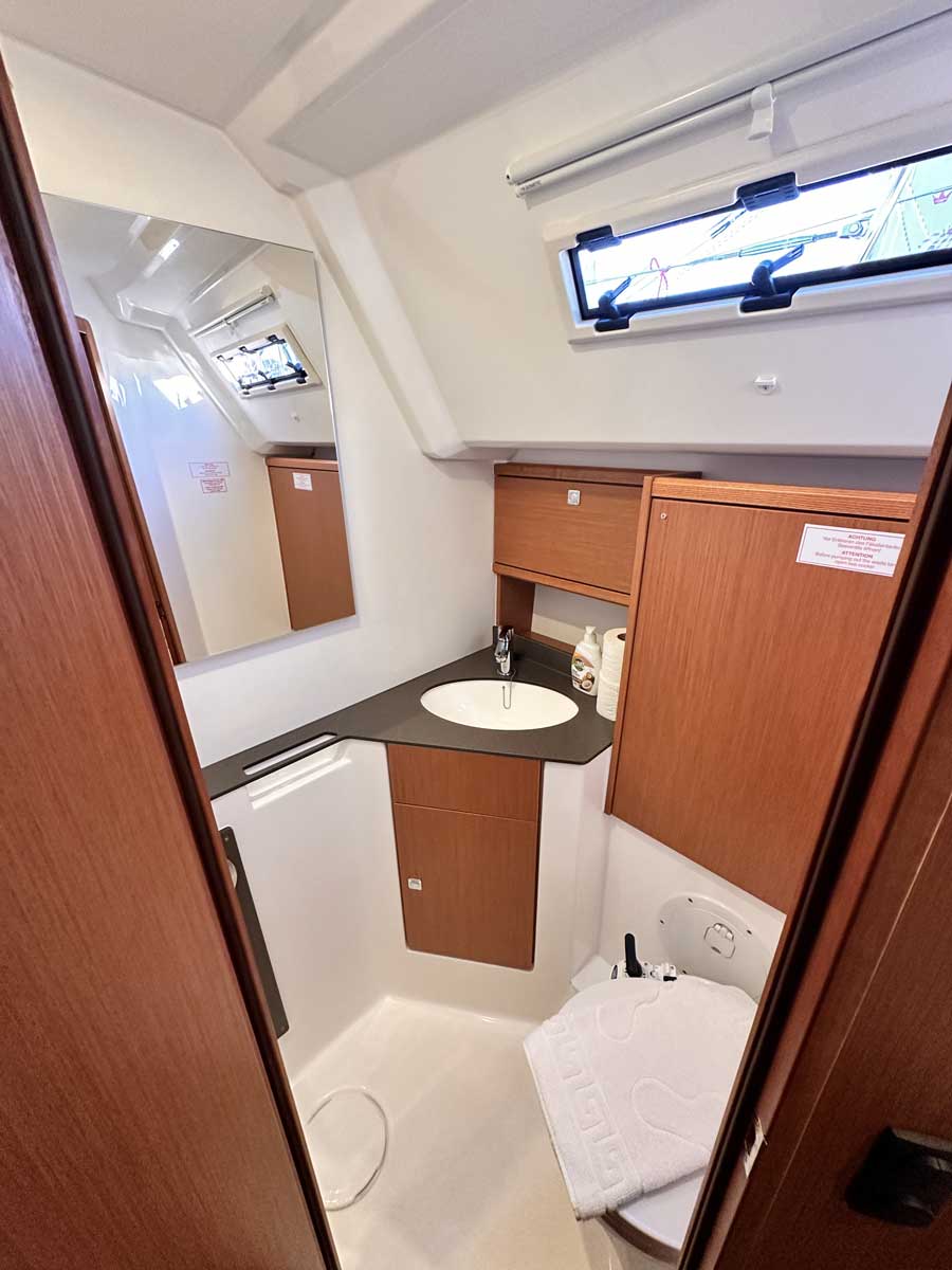 Leisure - Yelkenli içinde Sarıana