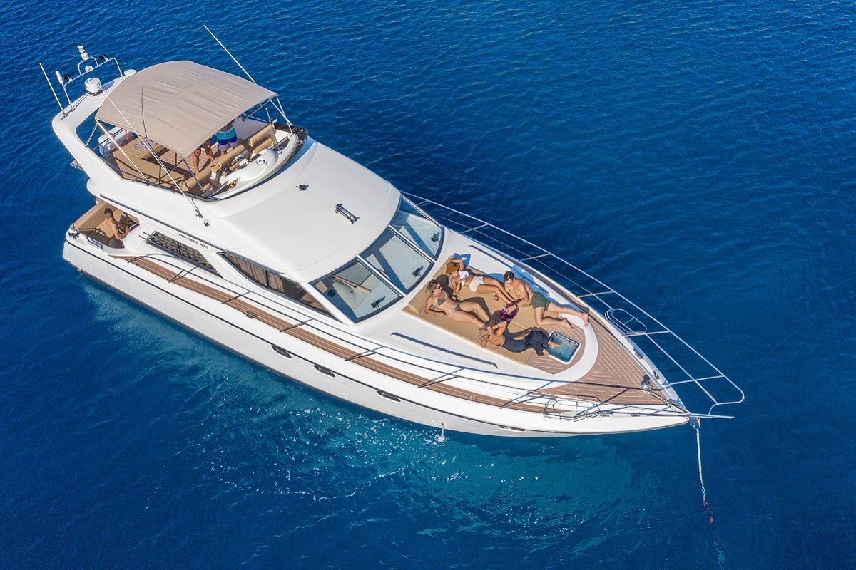 Margo - Motor Yacht in Pireas