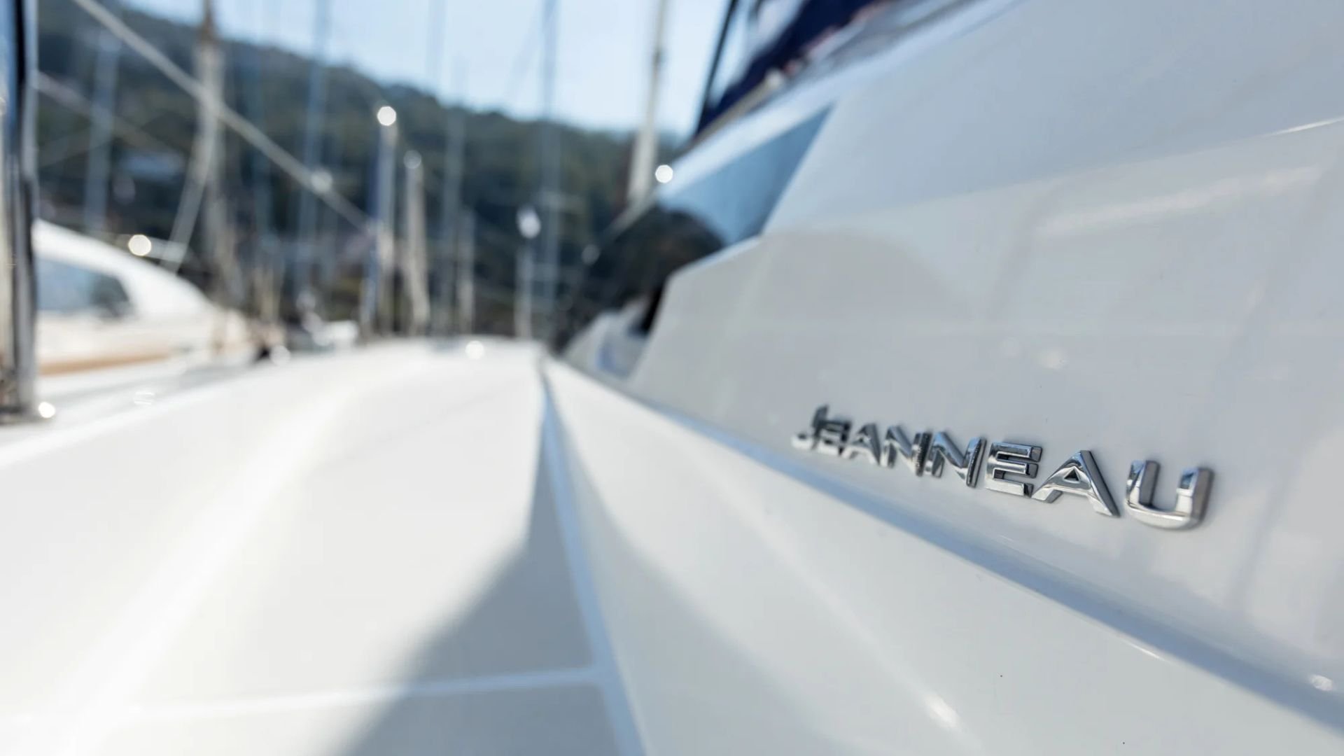 TETI - Sailboat in Vibo Marina