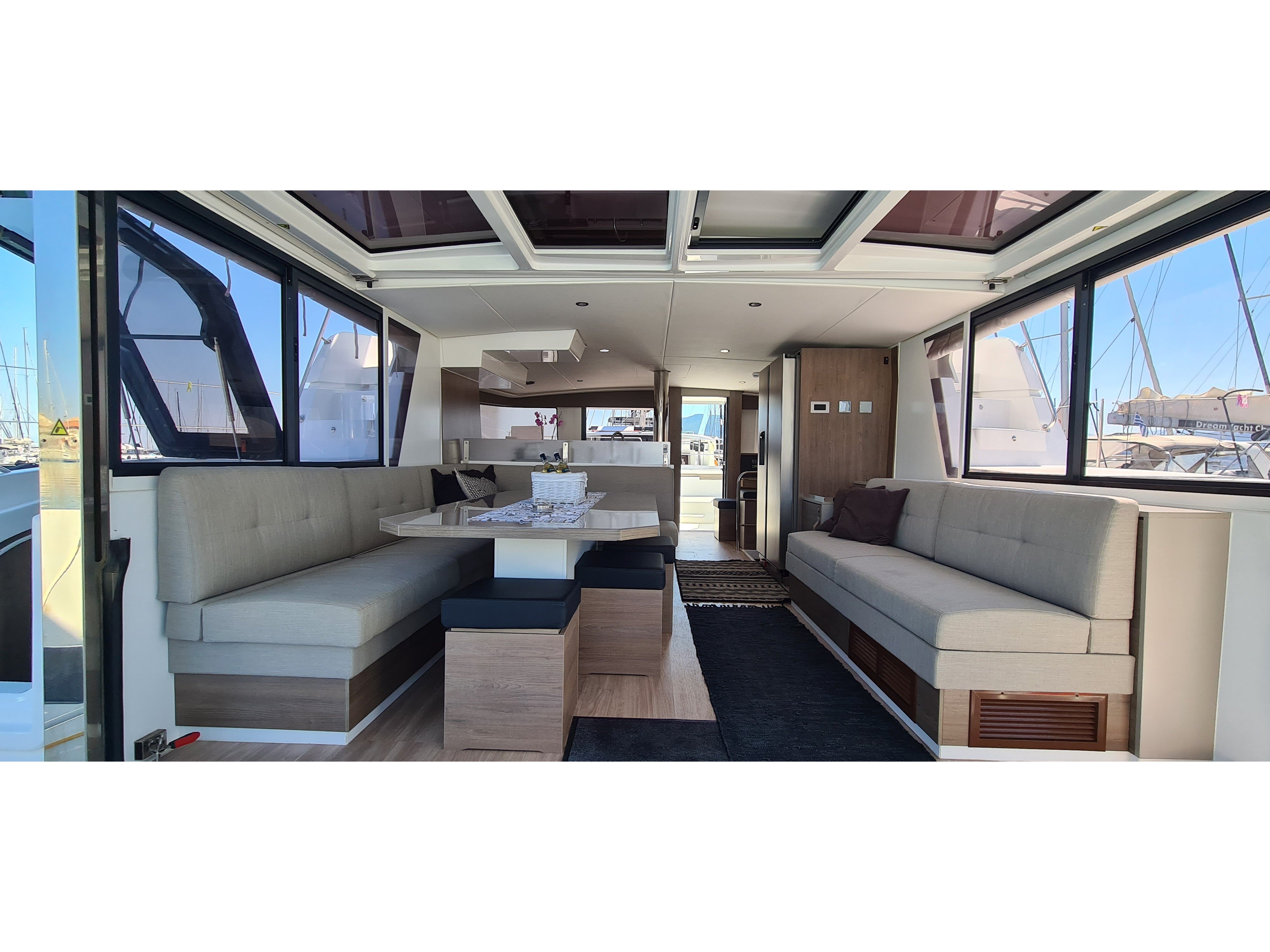 AMMOS V - Fully Equipped - Katamaran içinde Anatoliki Attiki