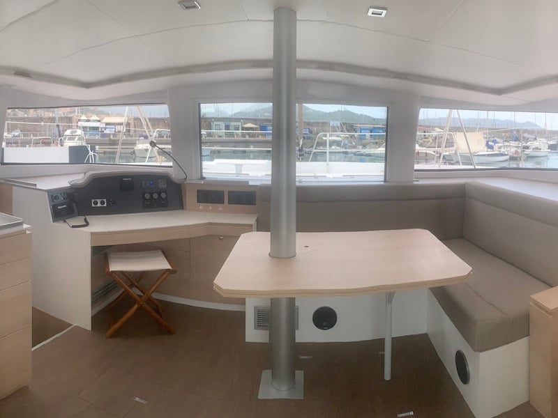 Sadalbari - Catamaran in Salerno