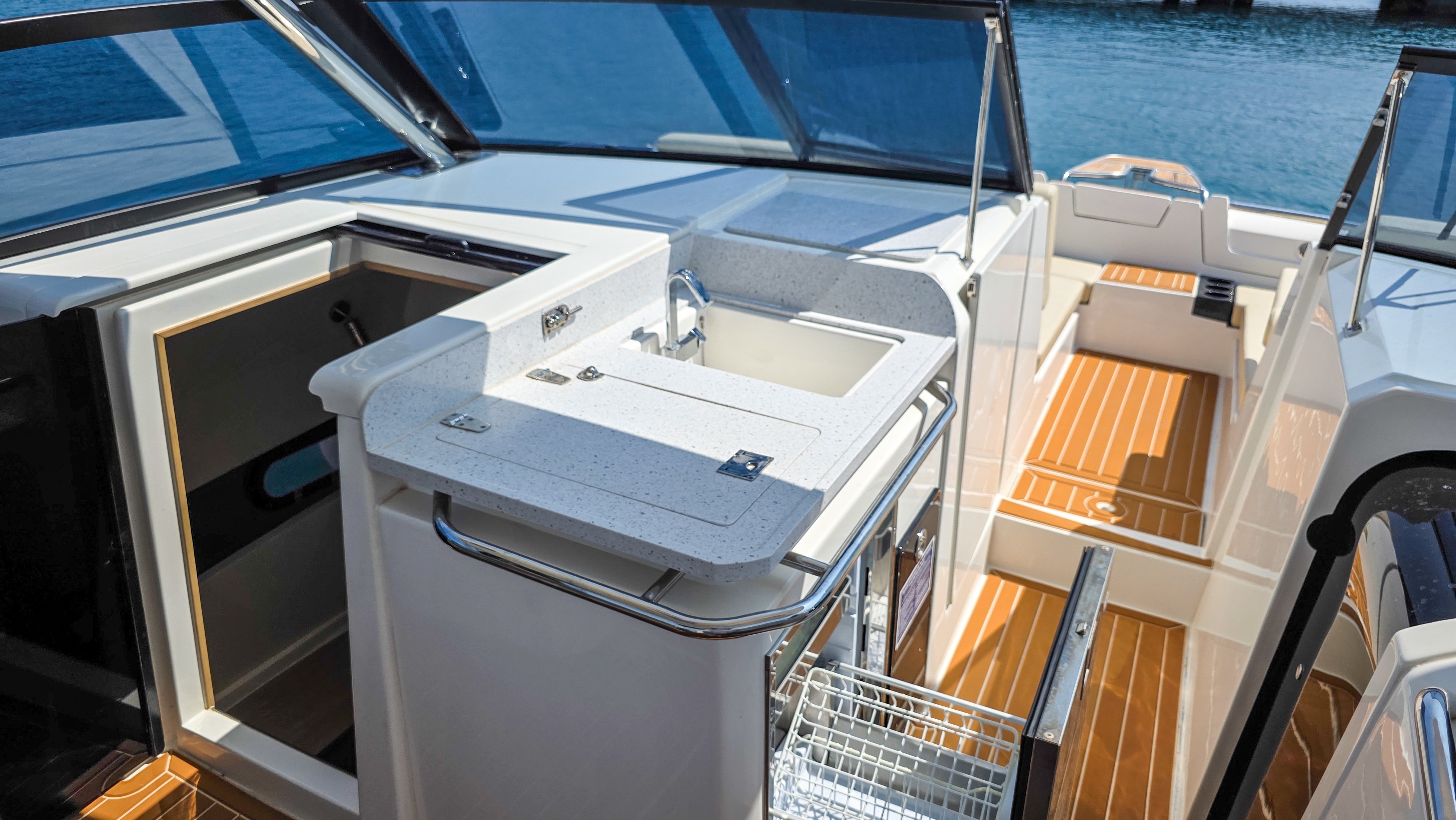 Aquila 32 - Catamaran in Pula