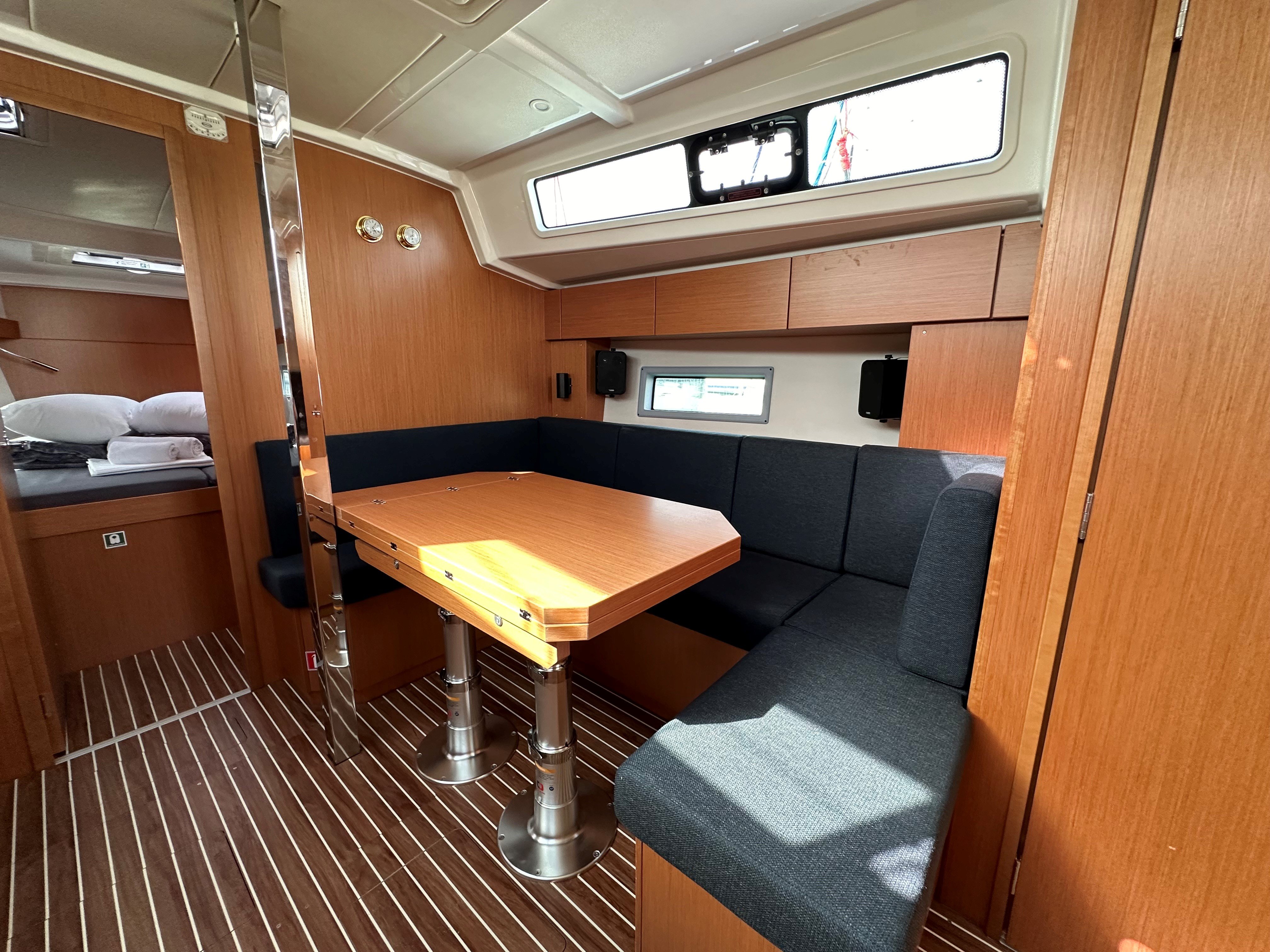 S/Y Melina - Yelkenli içinde Alimos