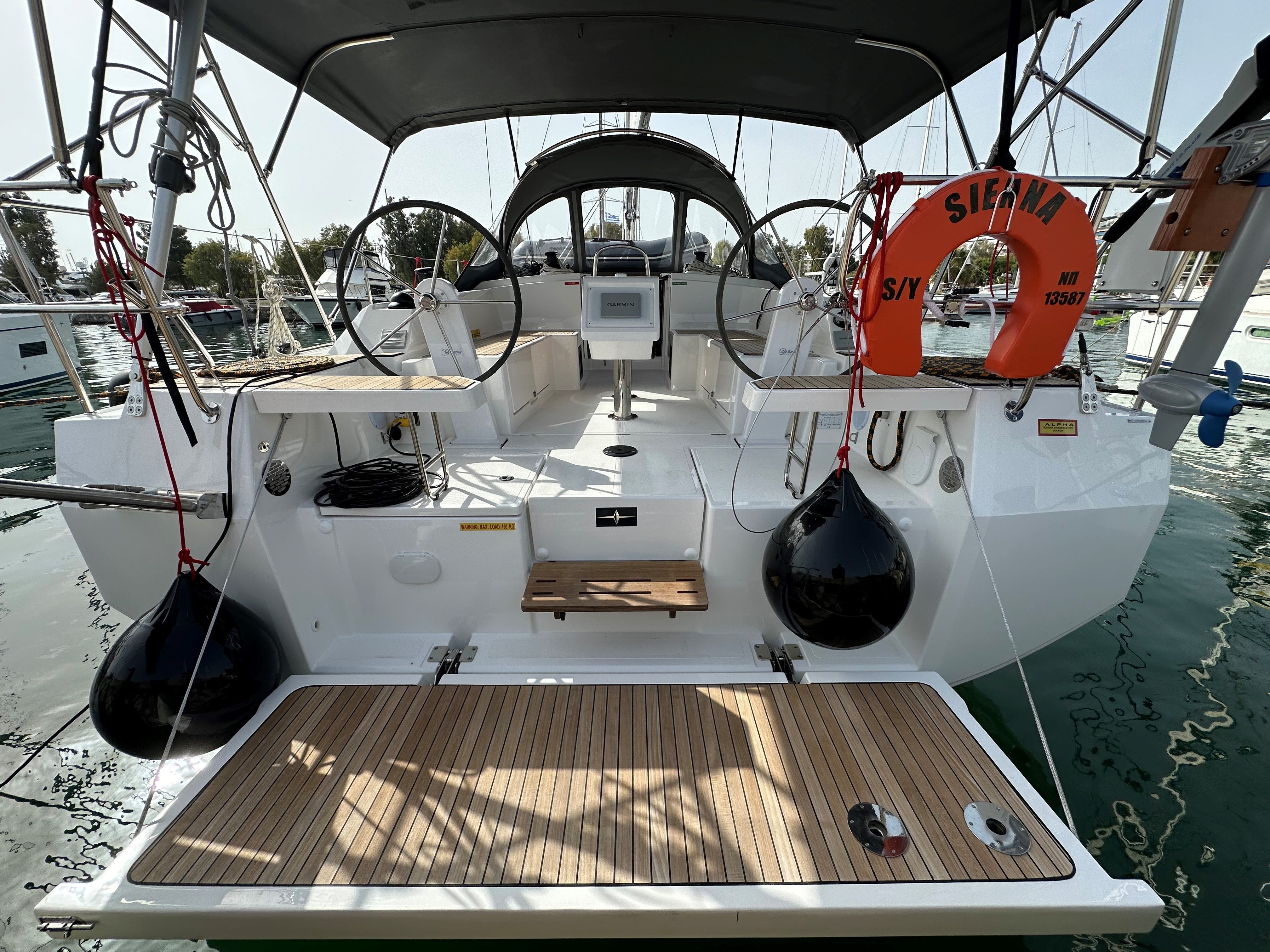 S/Y Sienna - Yelkenli içinde Alimos