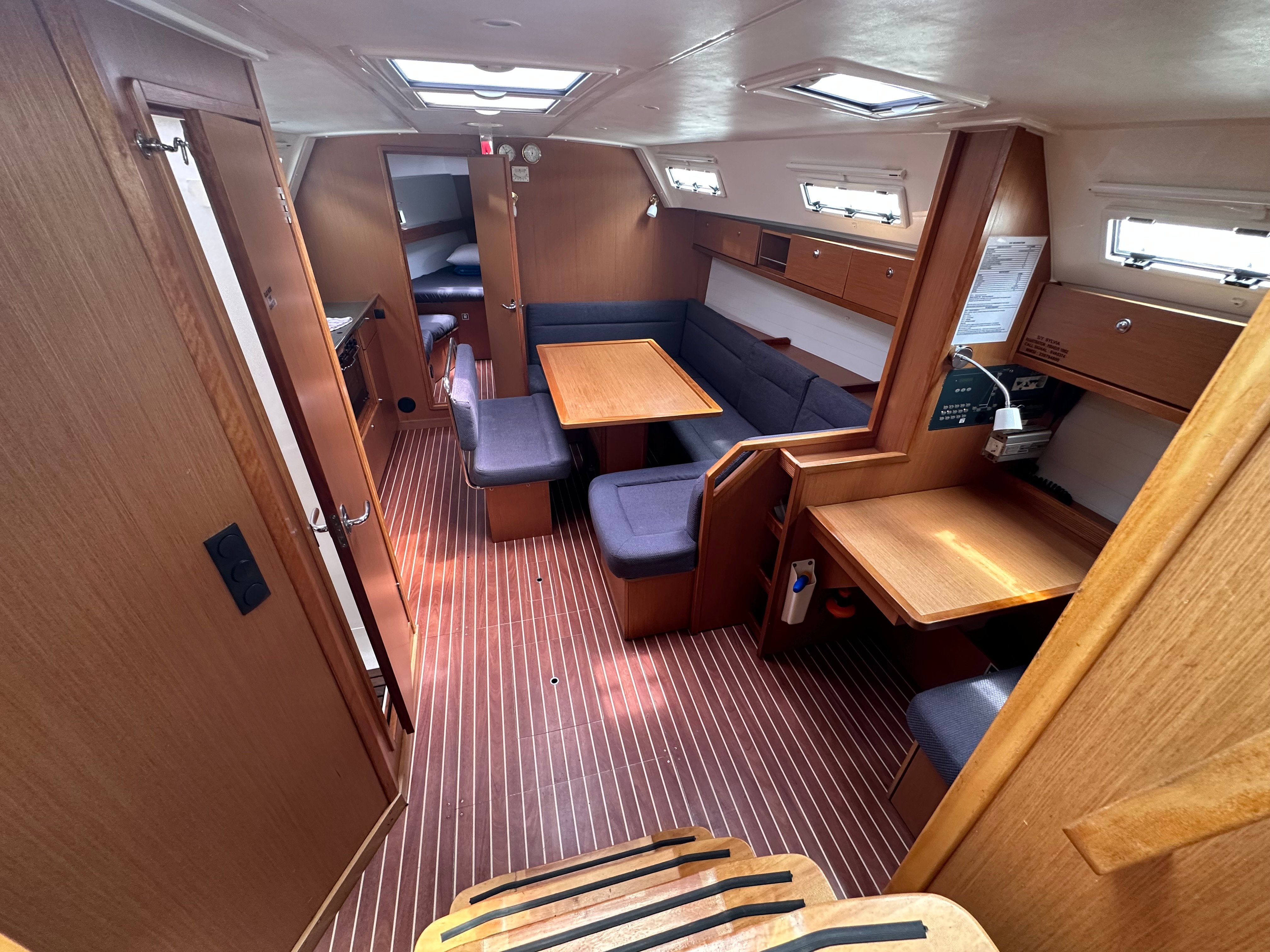 S/Y Sylvia - Yelkenli içinde Preveza