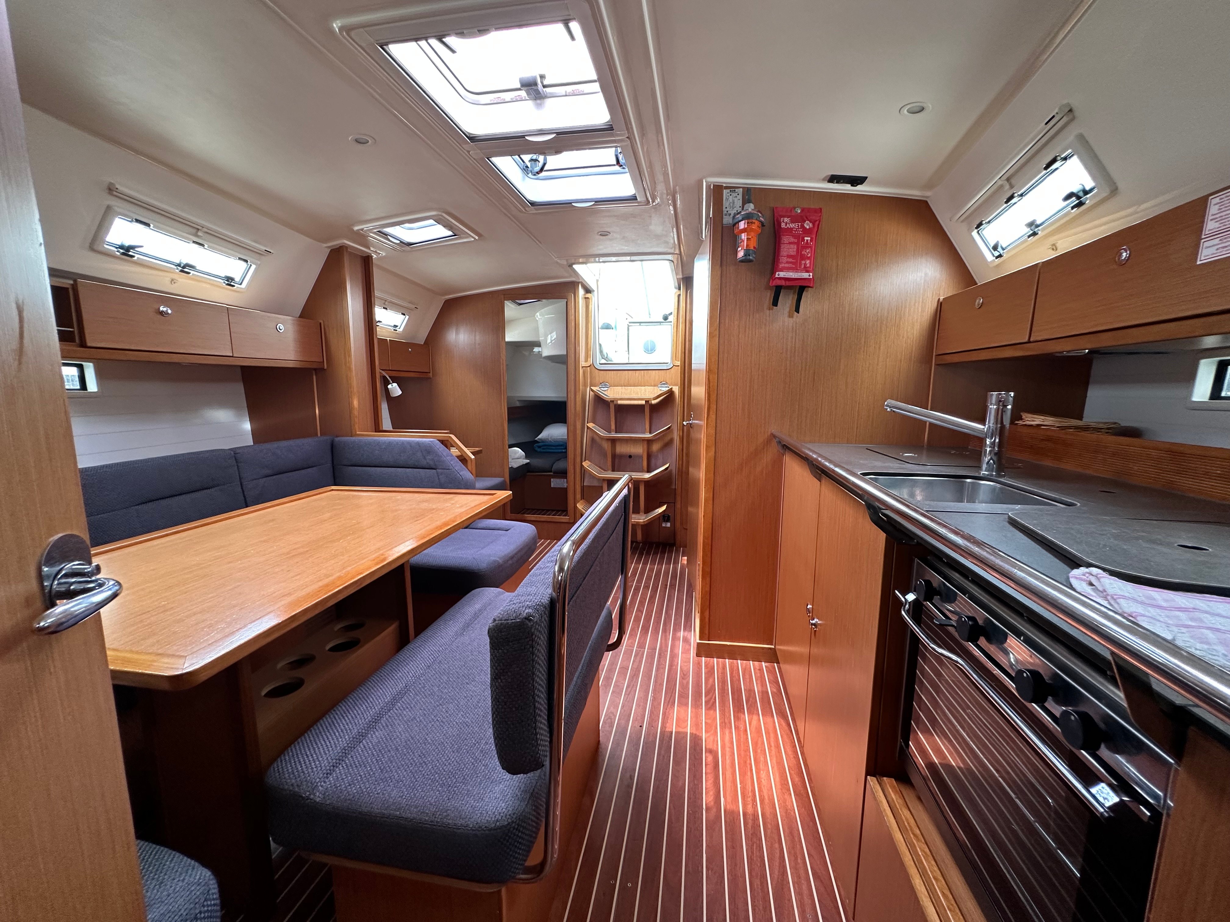 S/Y Sylvia - Yelkenli içinde Preveza