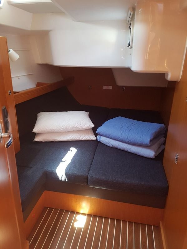 Viky - Sailboat in Kontokali