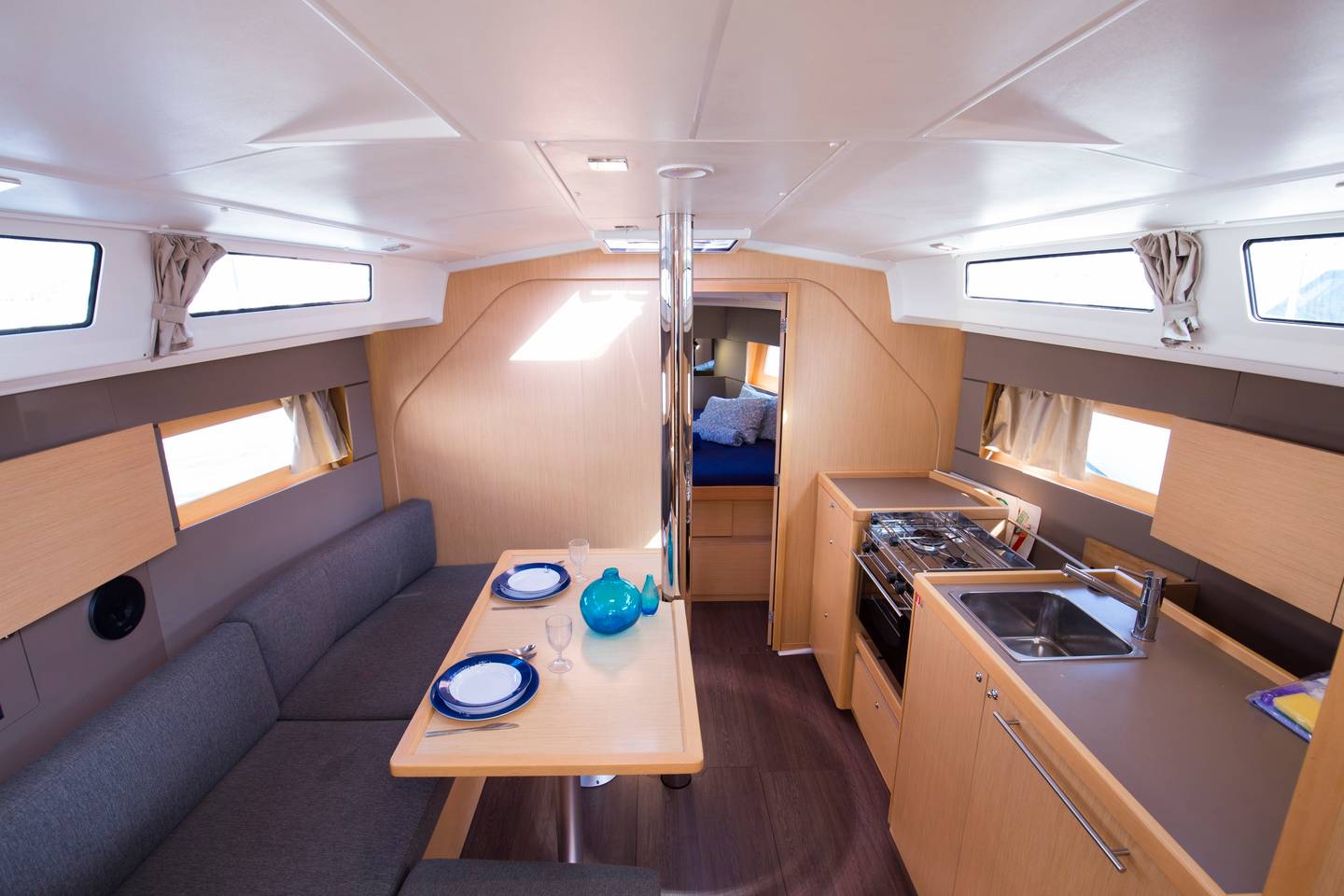 VITA - Sailboat in Barcelona