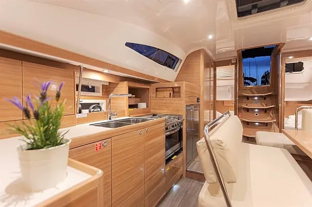 Bad Buoy - Sailboat in Seget Donji