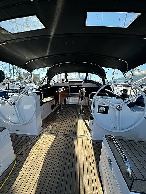 Long Island - Sailboat in Seget Donji