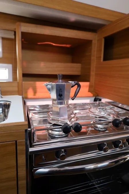 Oxygen - Sailboat in Trogir