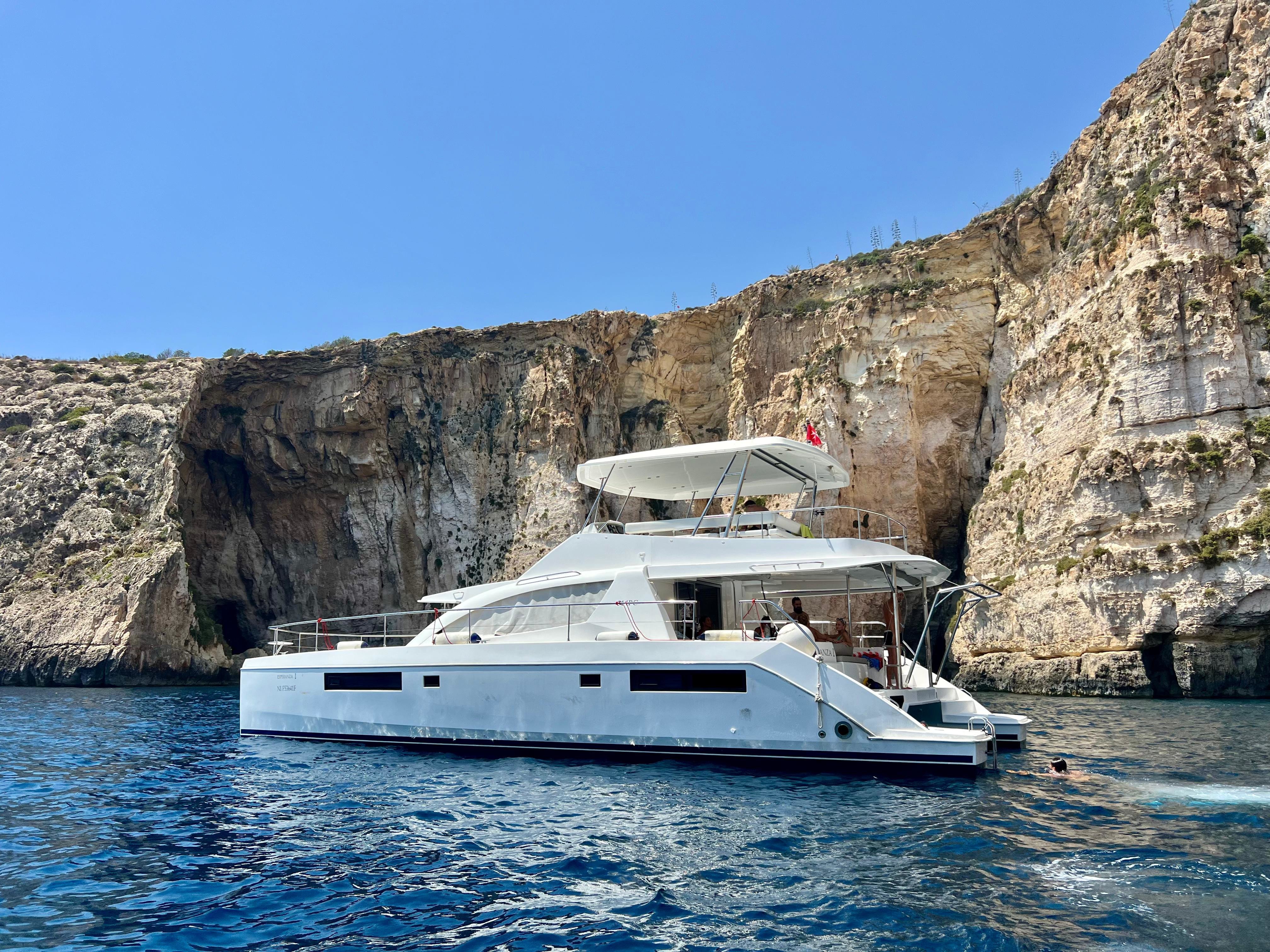 Premium + - Catamaran in Il-Gżira