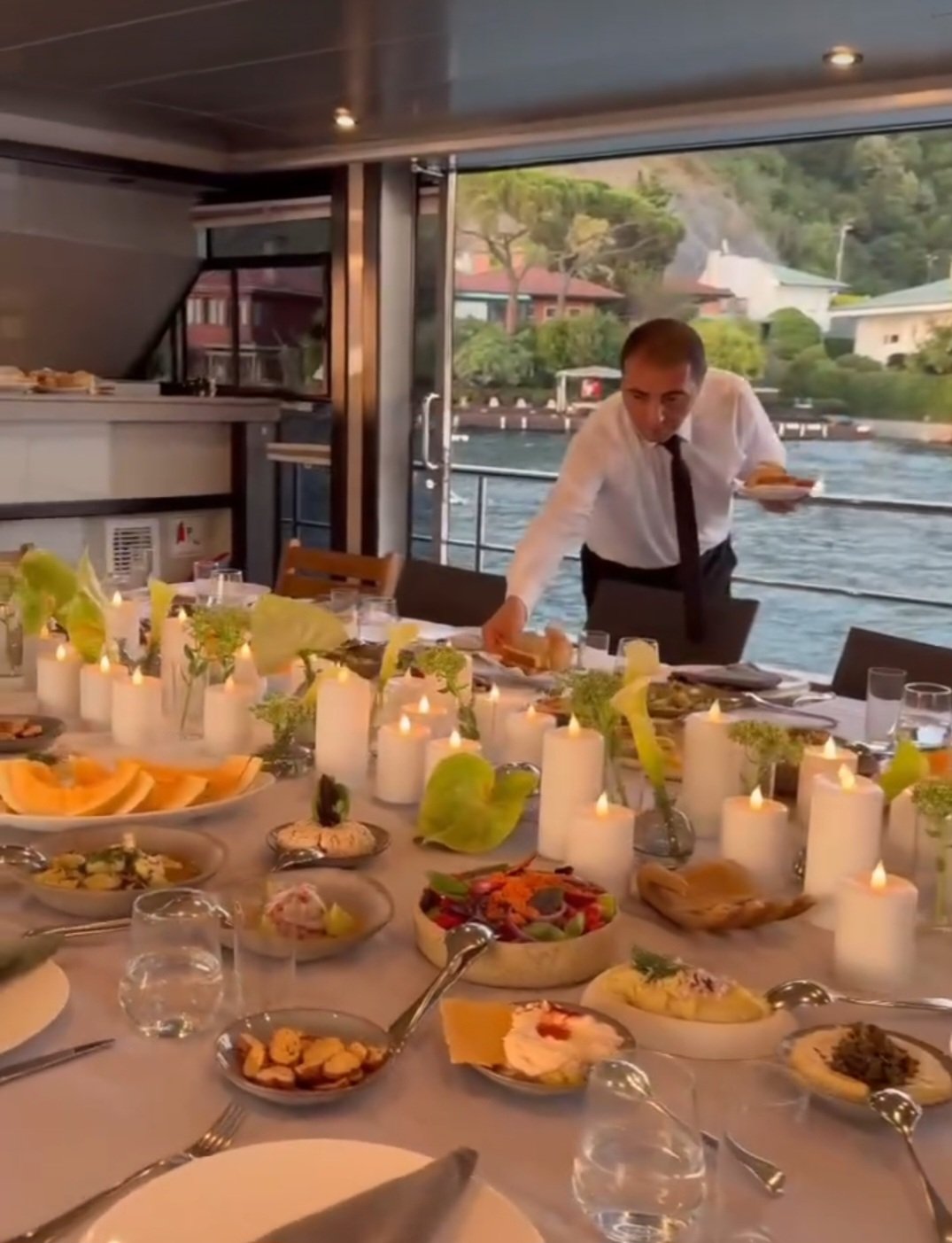 BRISE - Catamaran in Torba