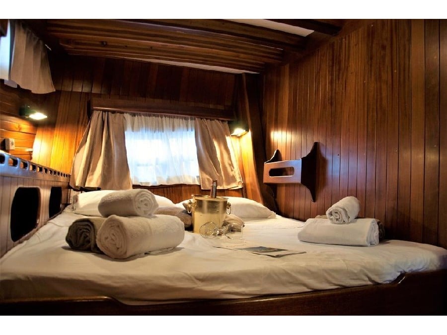 Aeolian Island Cabin 2 - Gulet in Milazzo