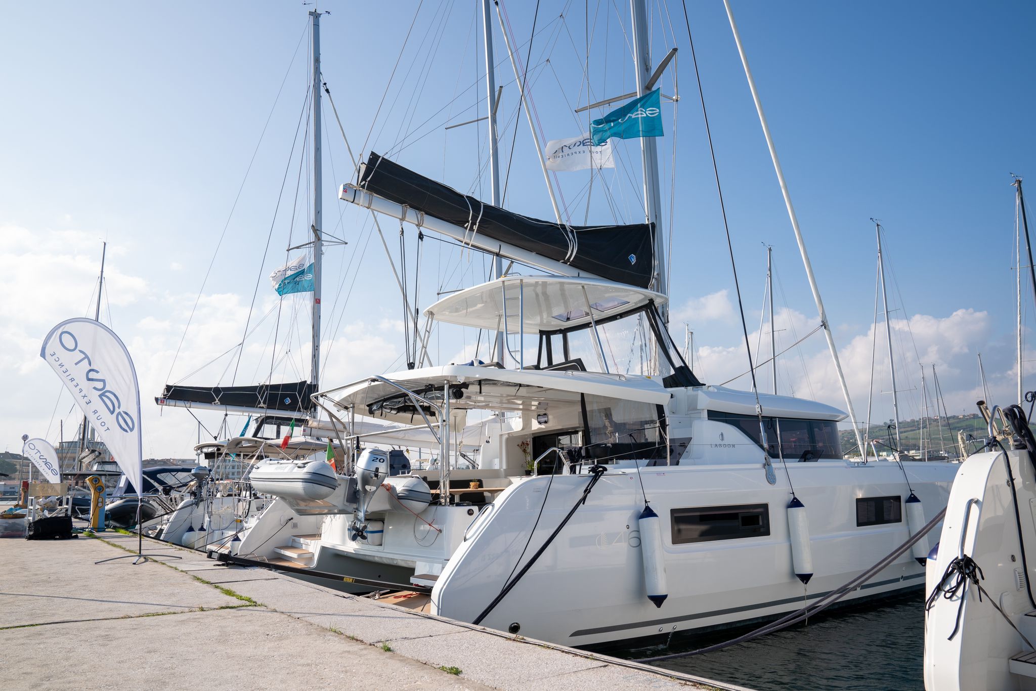 Anna Vittoria - Catamaran in Porto San Giorgio