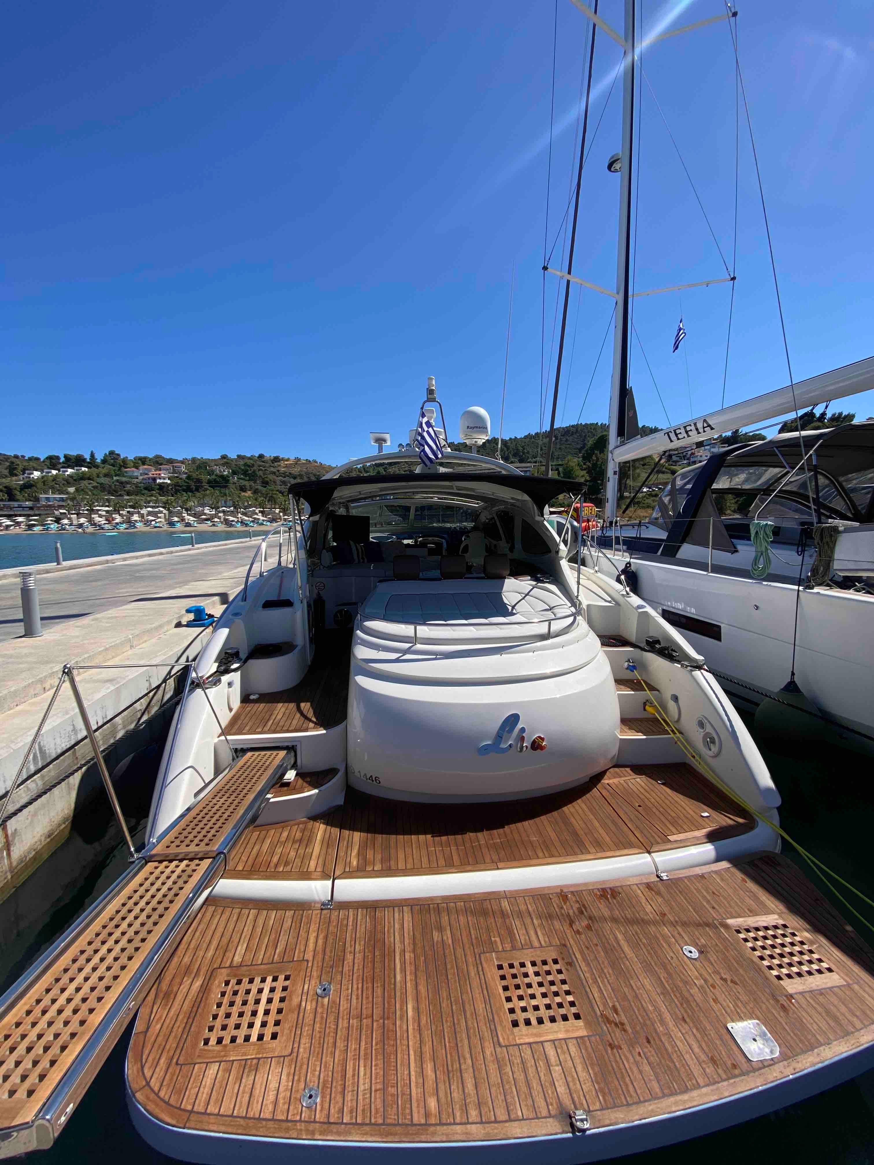 Lia - Motor Yacht in Chalkidiki