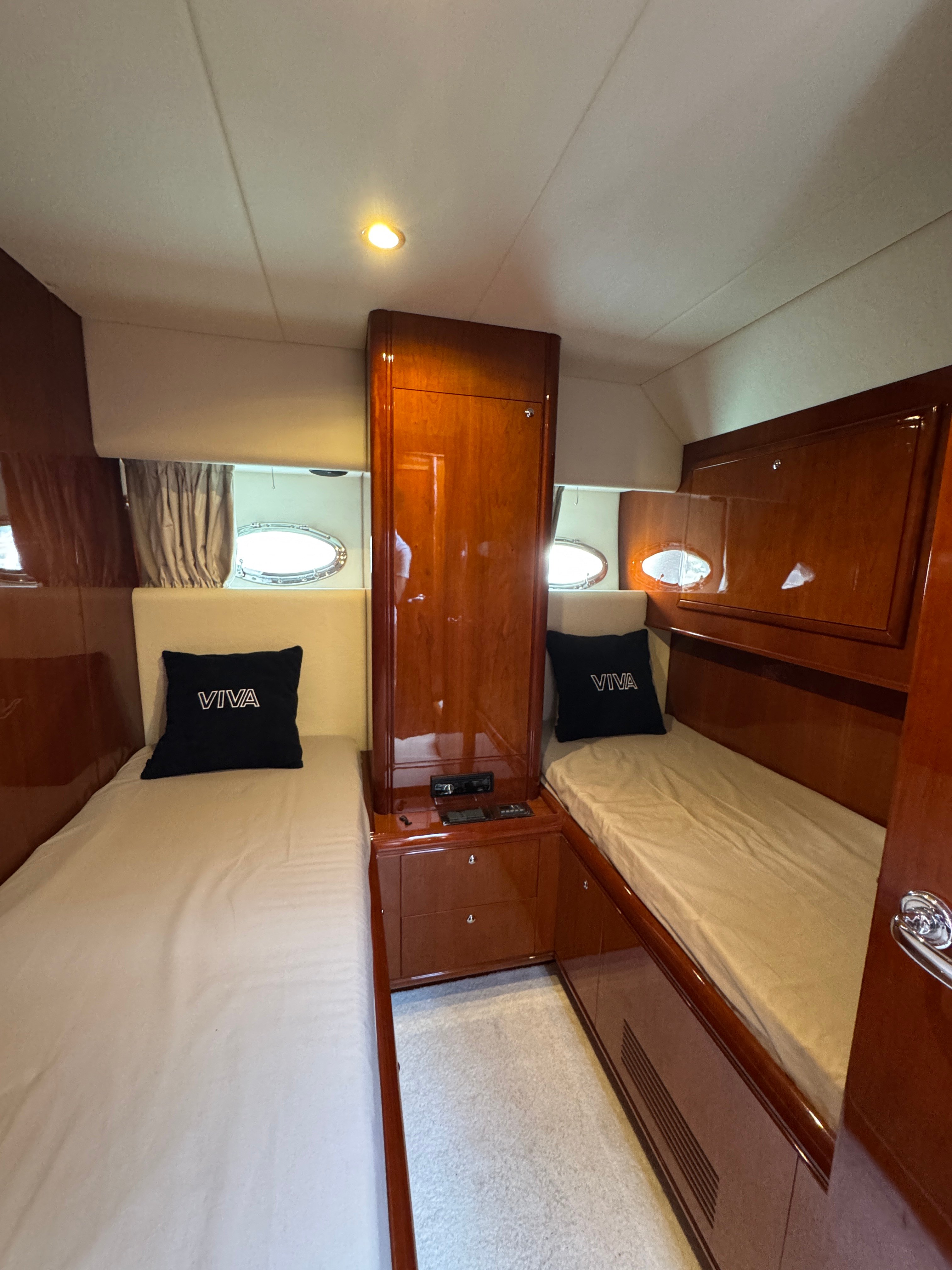 Viva Anema e Core - Motor Yacht in Castellammare di Stabia