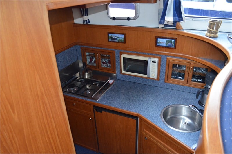 Michelle - Motor Yacht in Woudsend