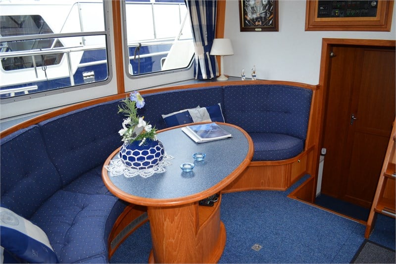 Michelle - Motor Yacht in Woudsend