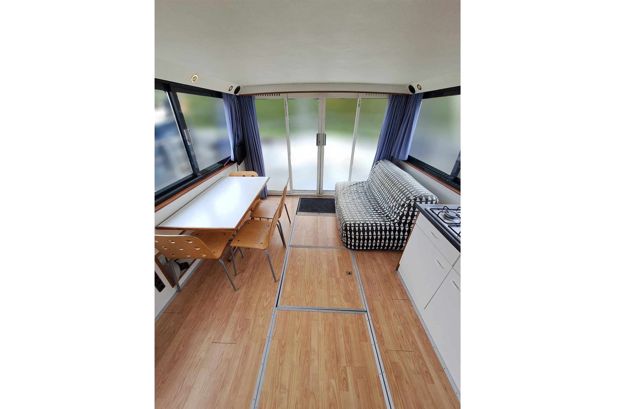 Sunshine - Motor Yacht in Drachten