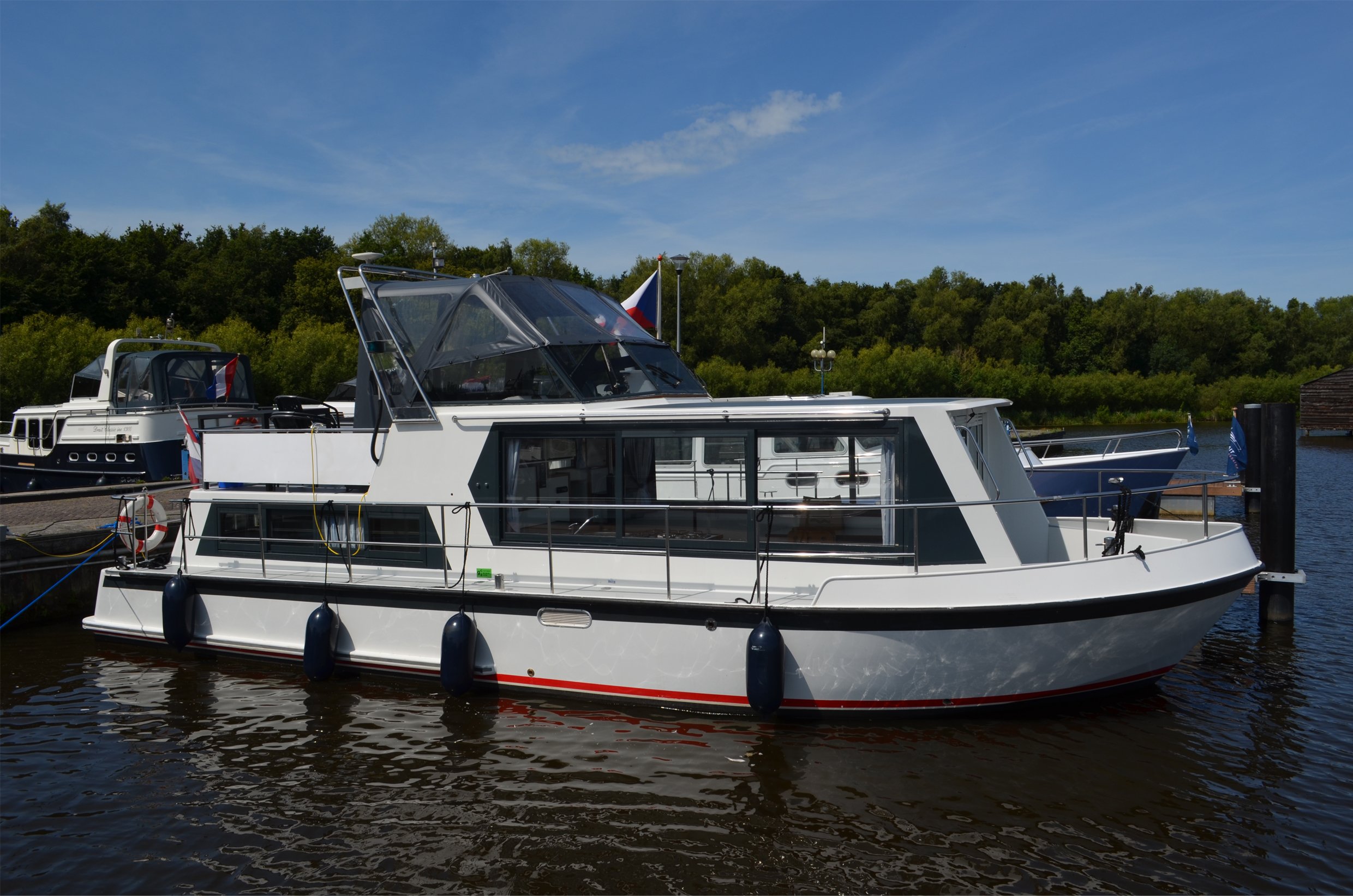 Pretty Woman - Motor Yacht in Drachten