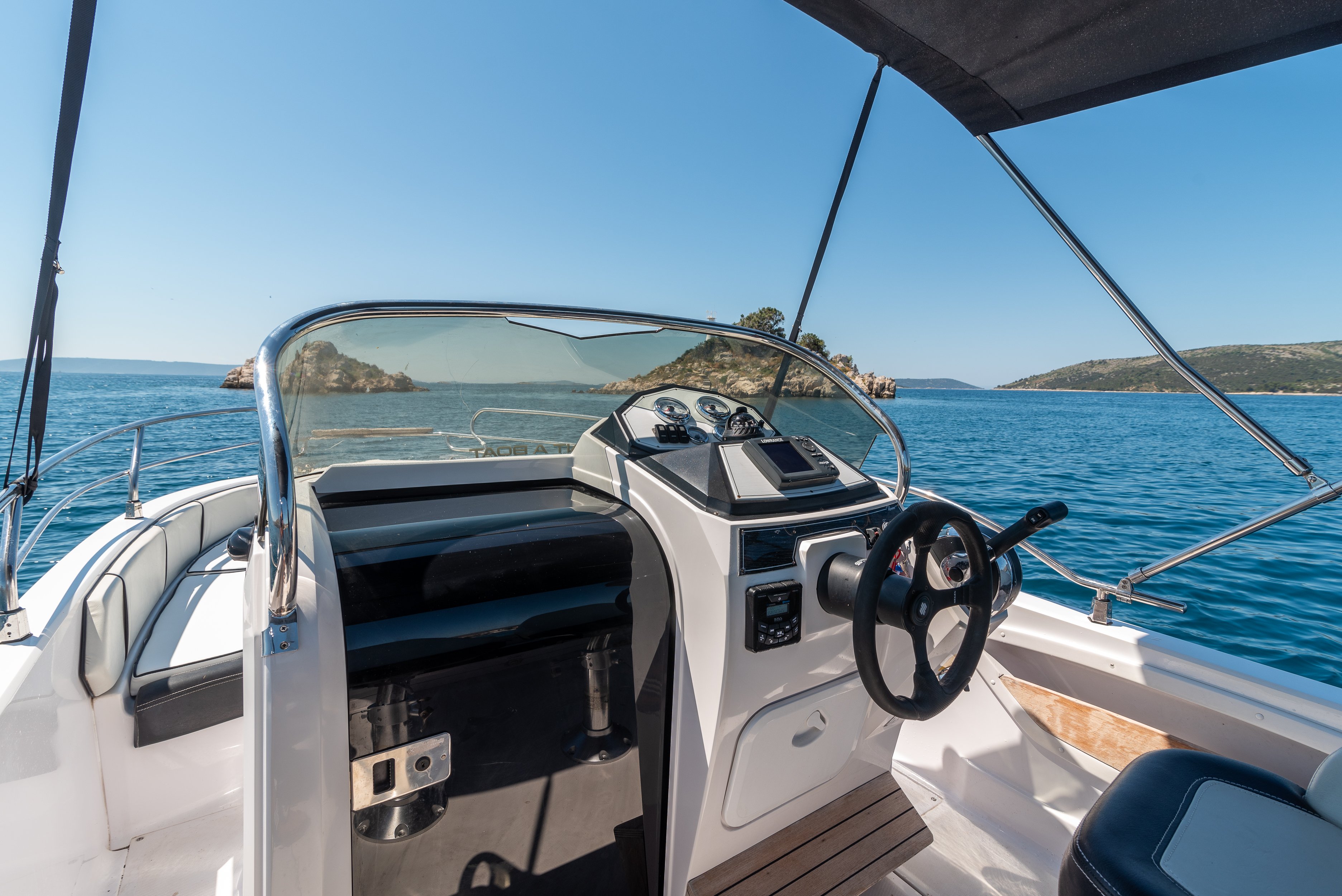 Ranieri 21 - Motor Yat içinde Trogir