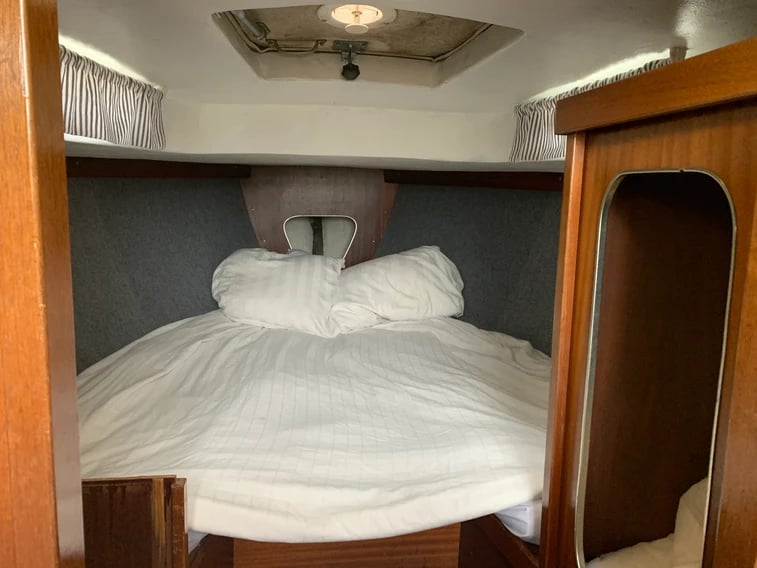 Camilla - Sailboat in Tingstadsvassen