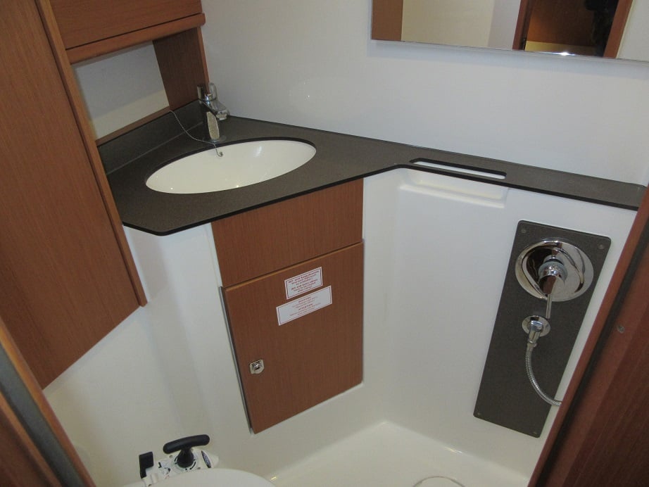 BavC46 - Sailboat in Tingstadsvassen