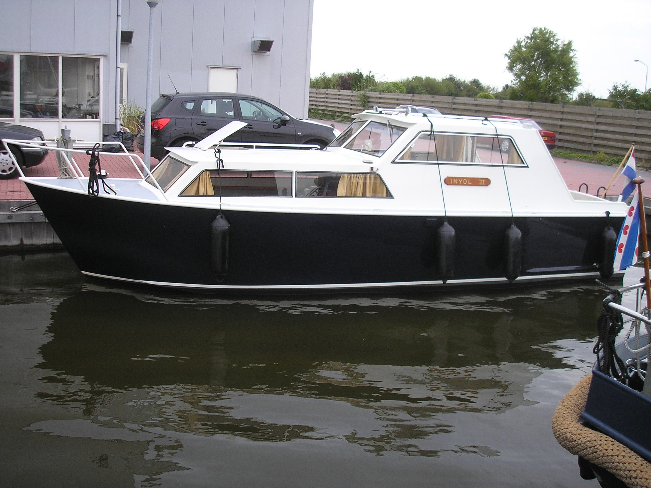 Inyol - Motor Yacht in Woudsend