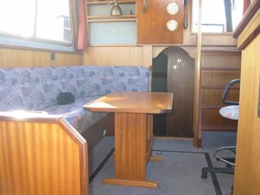 Twieberr - Motor Yacht in Woudsend