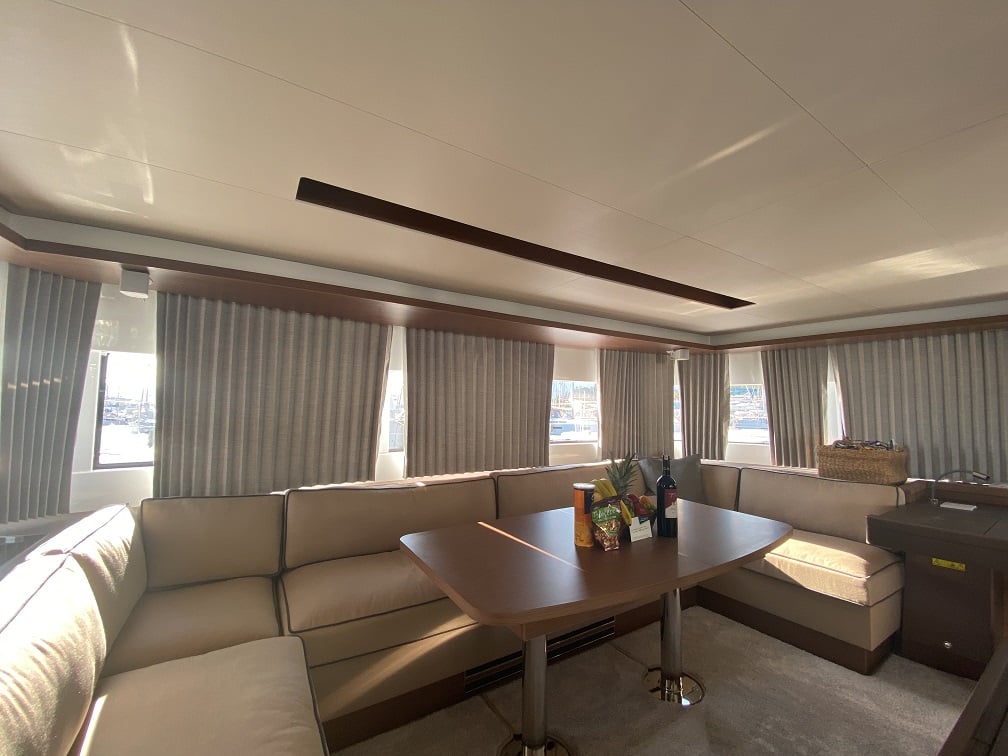 Clara - Katamaran içinde Marmaris