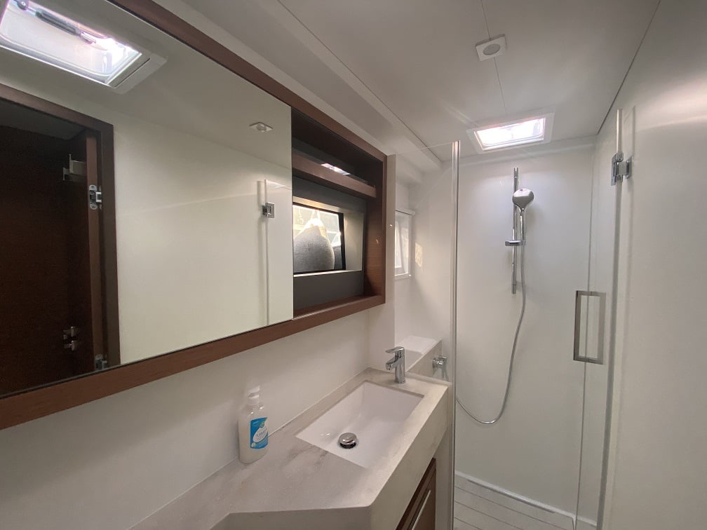 Clara - Katamaran içinde Marmaris