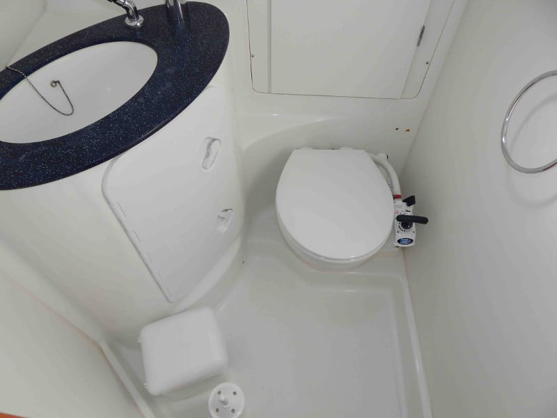 Comfort - Sailboat in Pireas