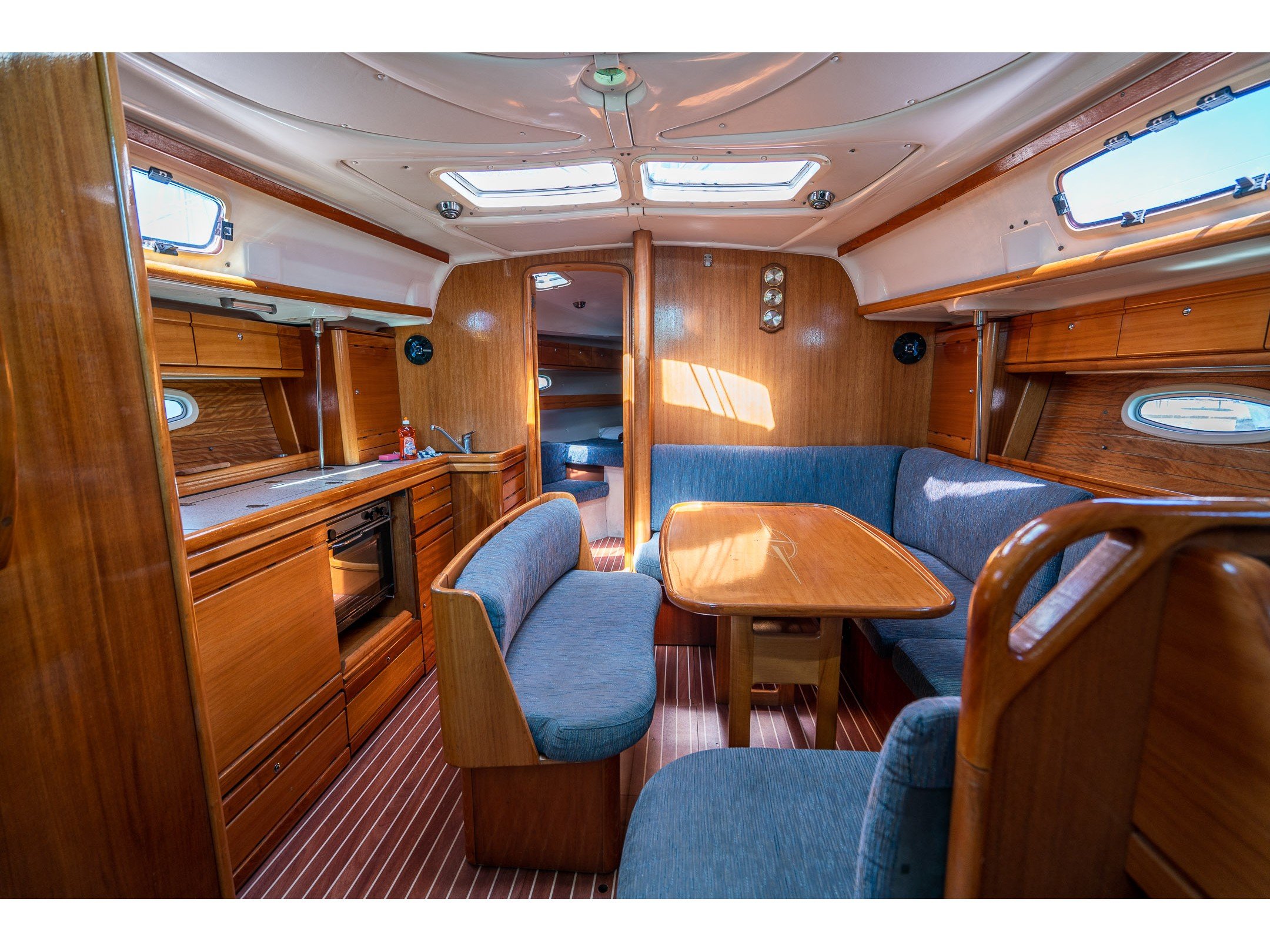 NADA - Sailboat in Trogir