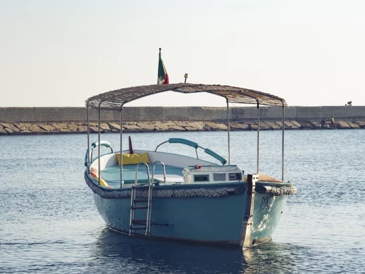 Stune Mia - Motor Yacht in Torre Canne