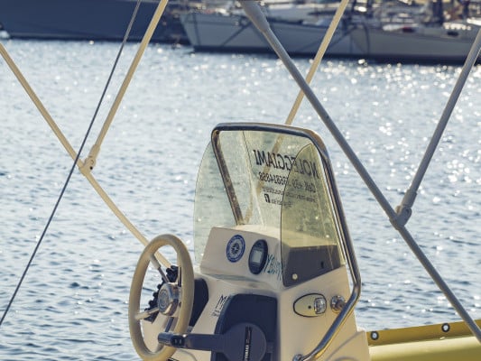 Yellove - Motor Yacht in Torre Canne