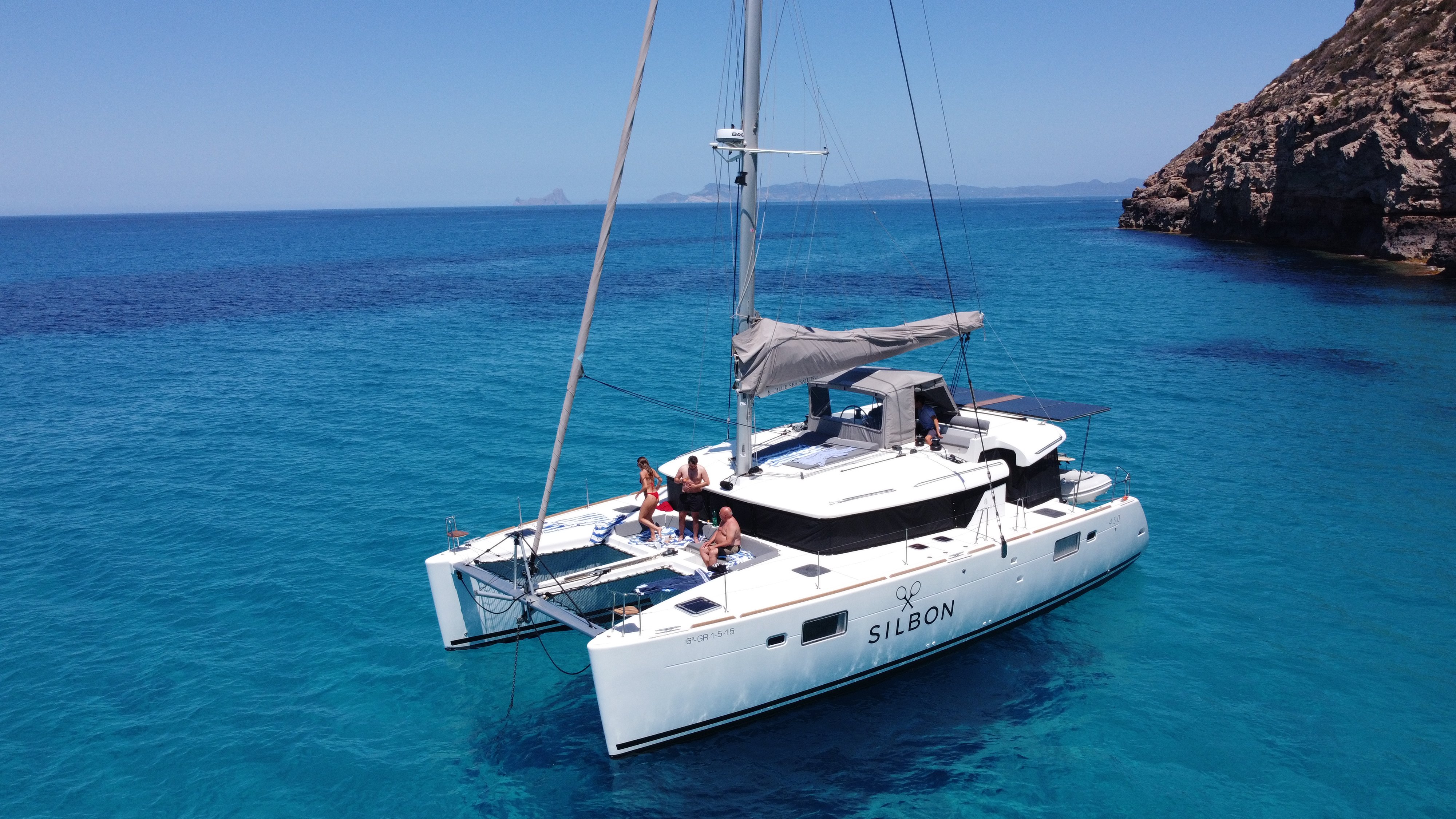 Gran Azul - Catamaran in Santa Eulària des Riu