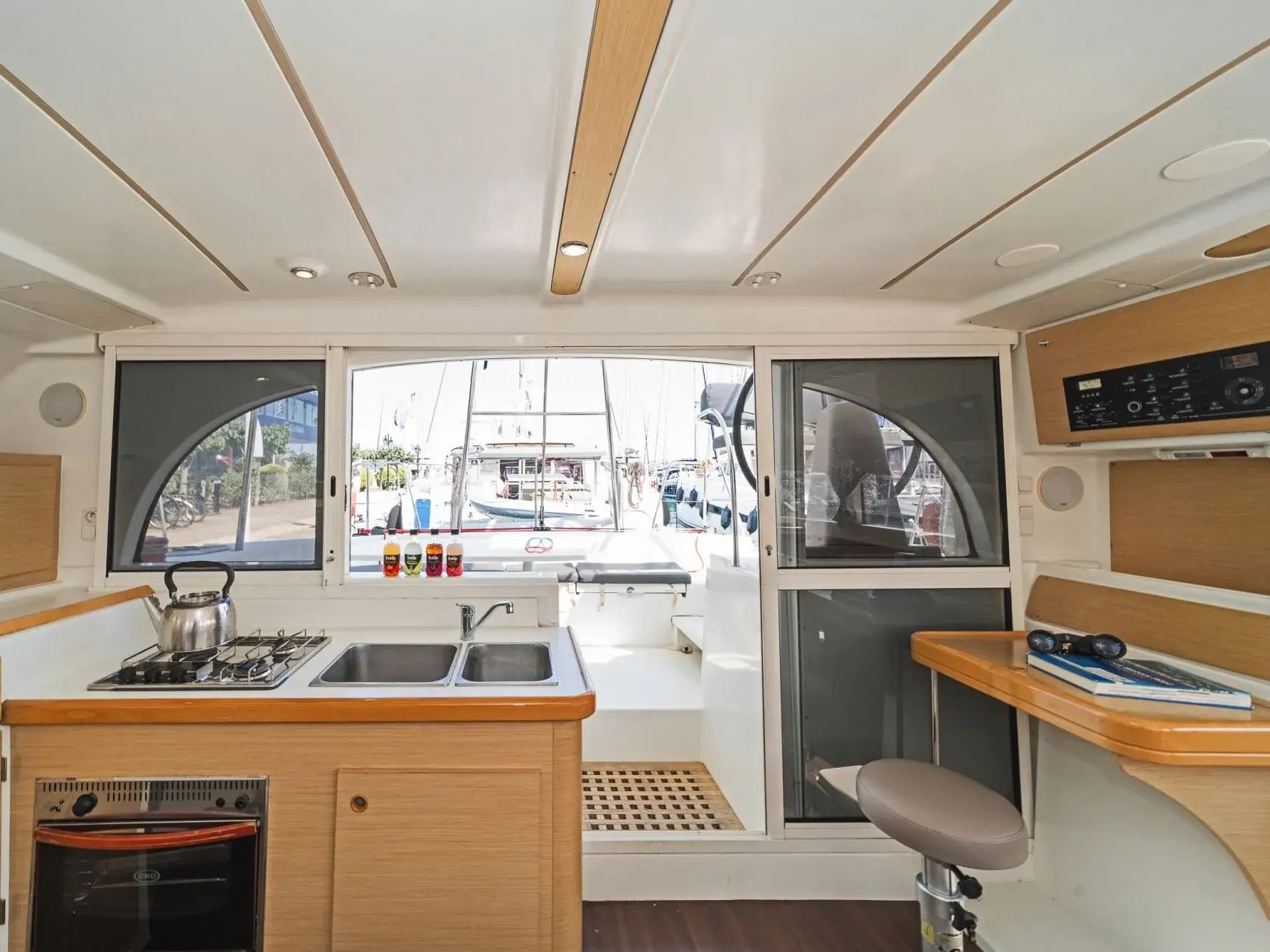 Golf Charlie - Catamaran in Kavala