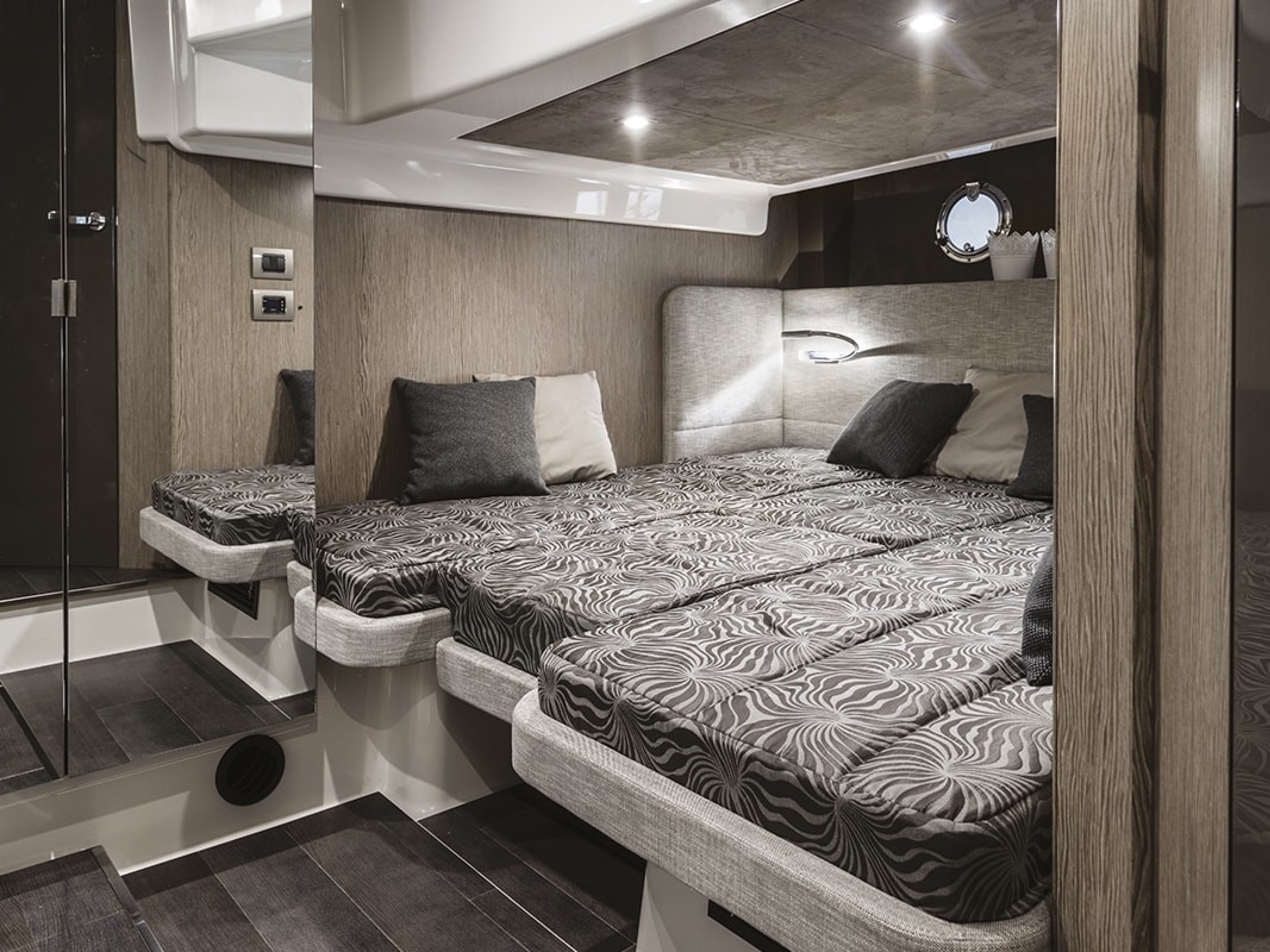 Onesta - Motor Yacht in Tivat