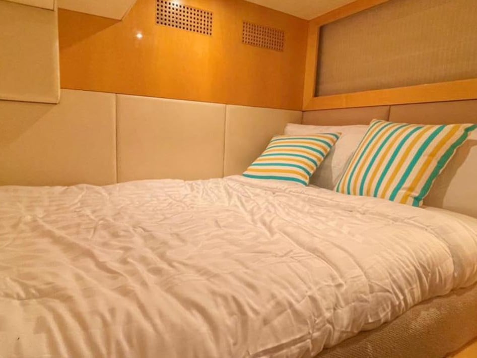 MY STARK - Motor Yacht in Alimos