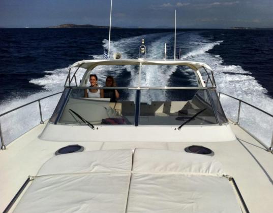 Iris - Motor Yacht in Kamares