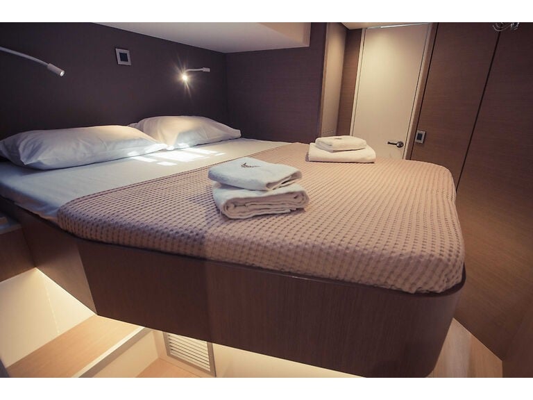 Stelina - Catamaran in Preveza