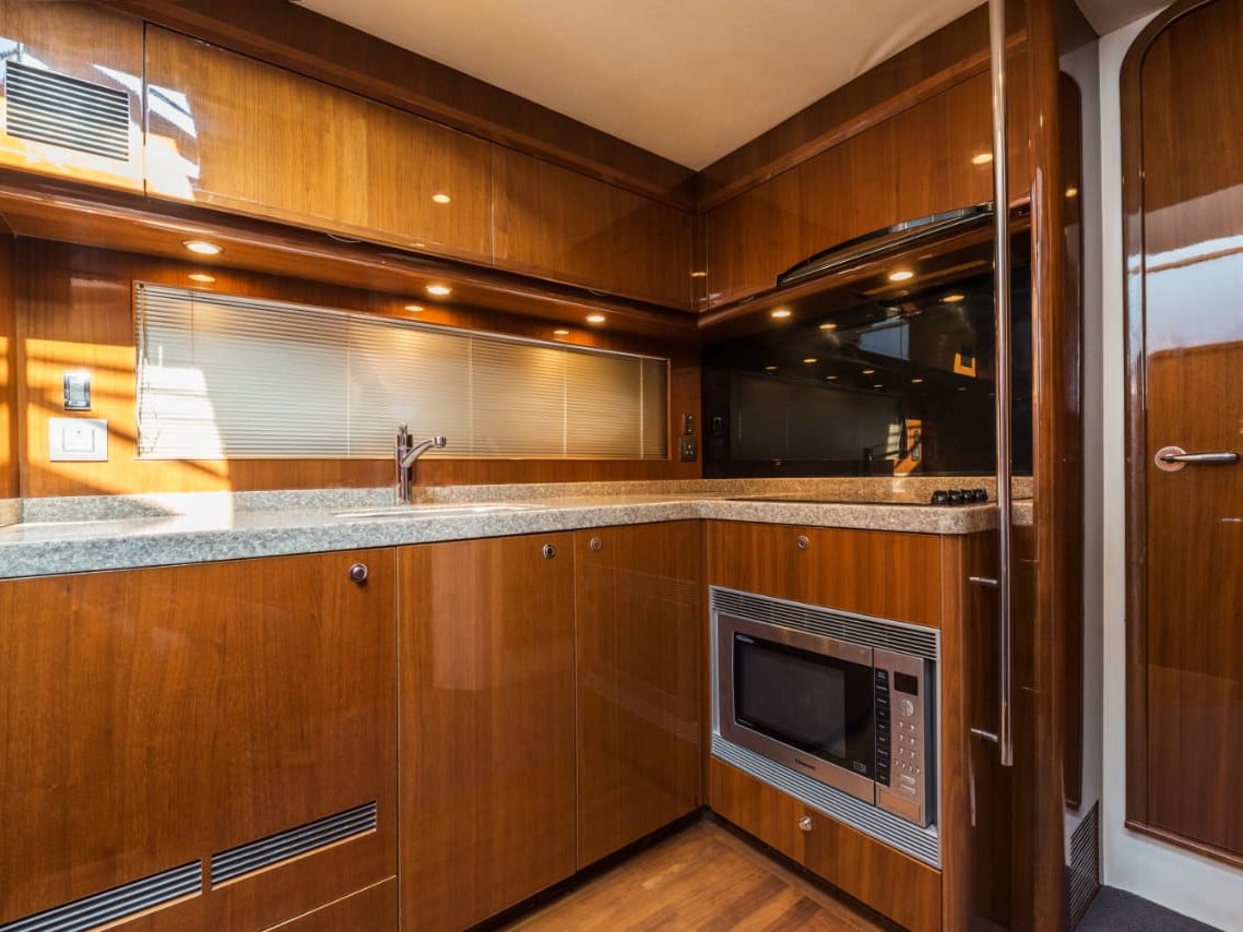 Nefertiti - Motor Yacht in Panaji