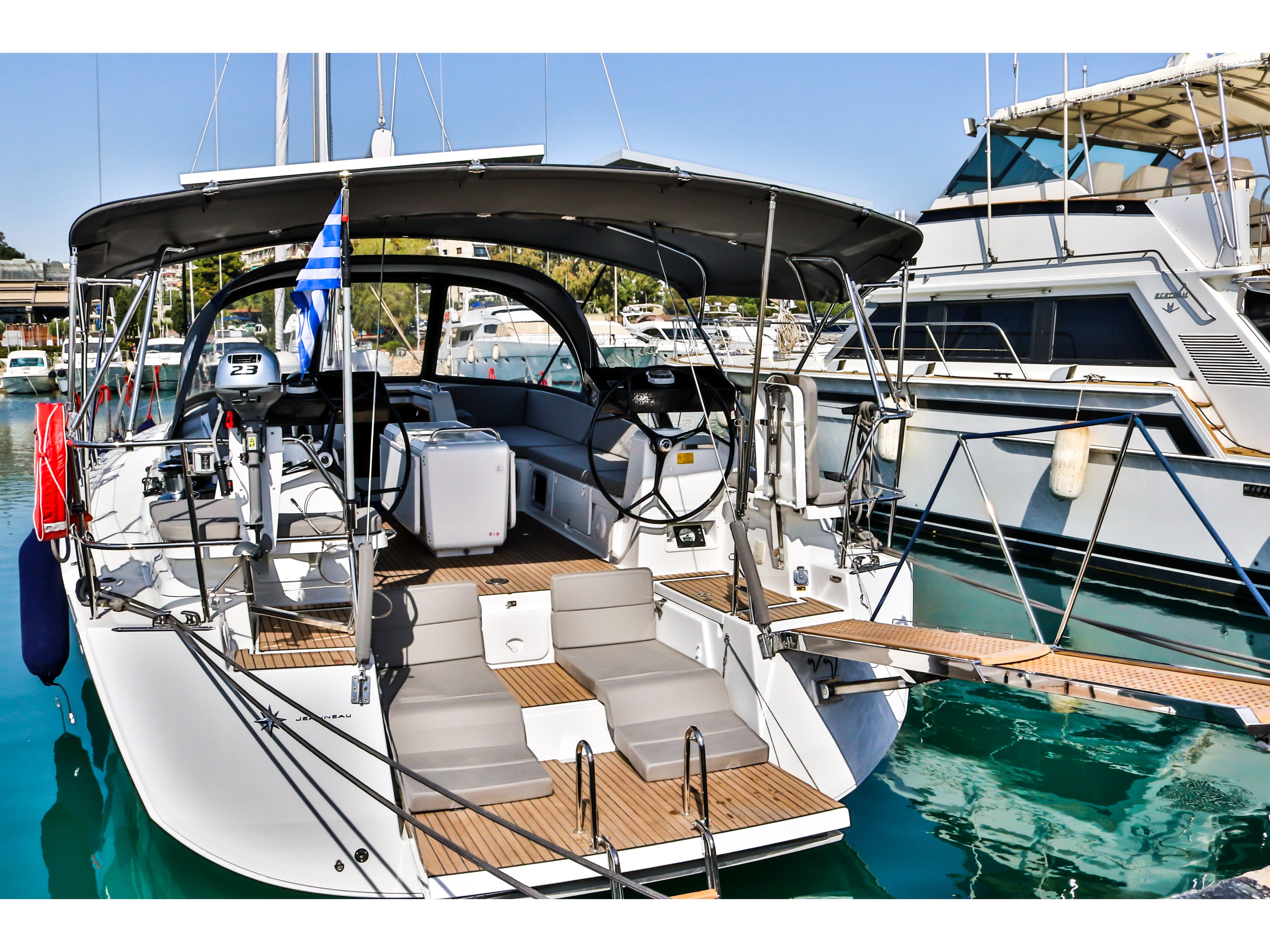 Sea Force - Yelkenli içinde Alimos