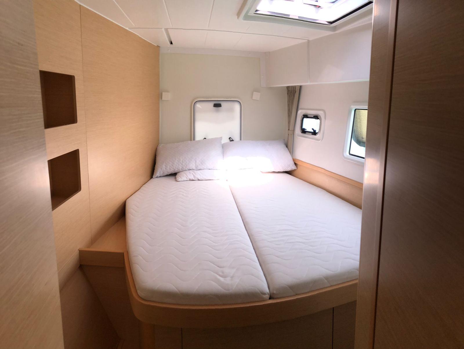 MAGAN 1 WATER MAKER - PANNELS - Katamaran içinde Città metropolitana di Messina