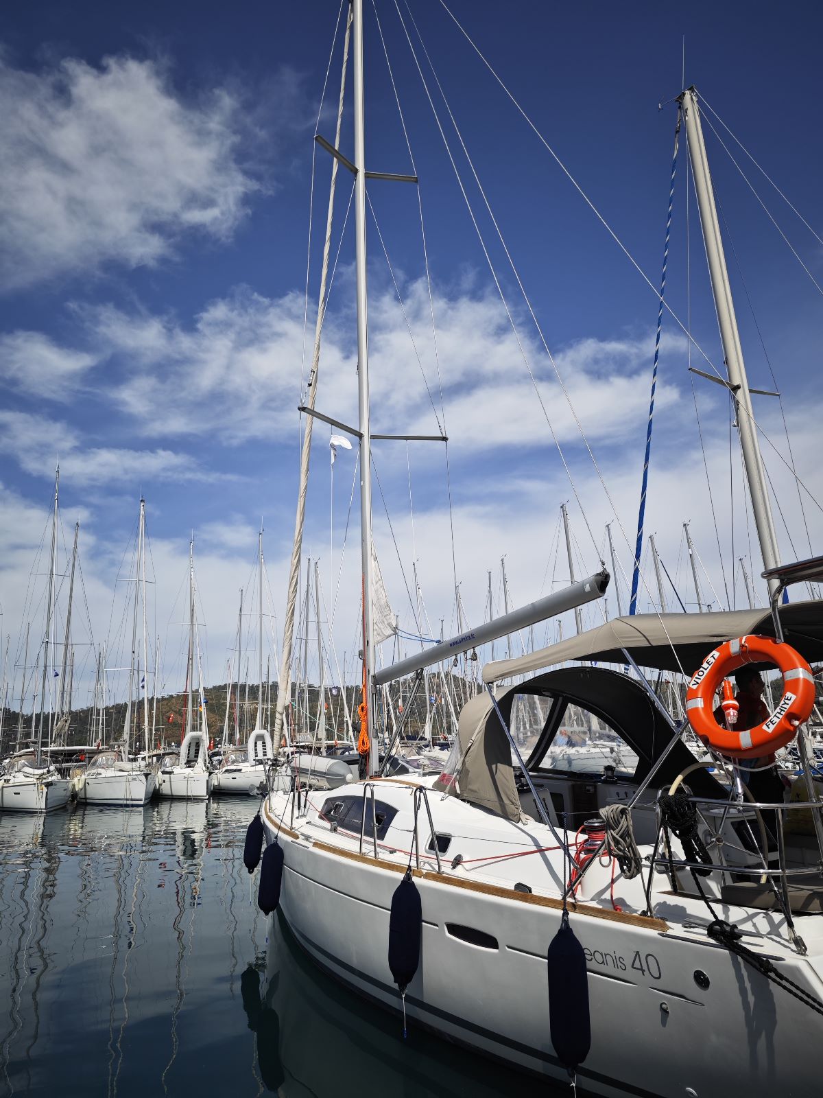 Violet - Sailboat in Karagözler