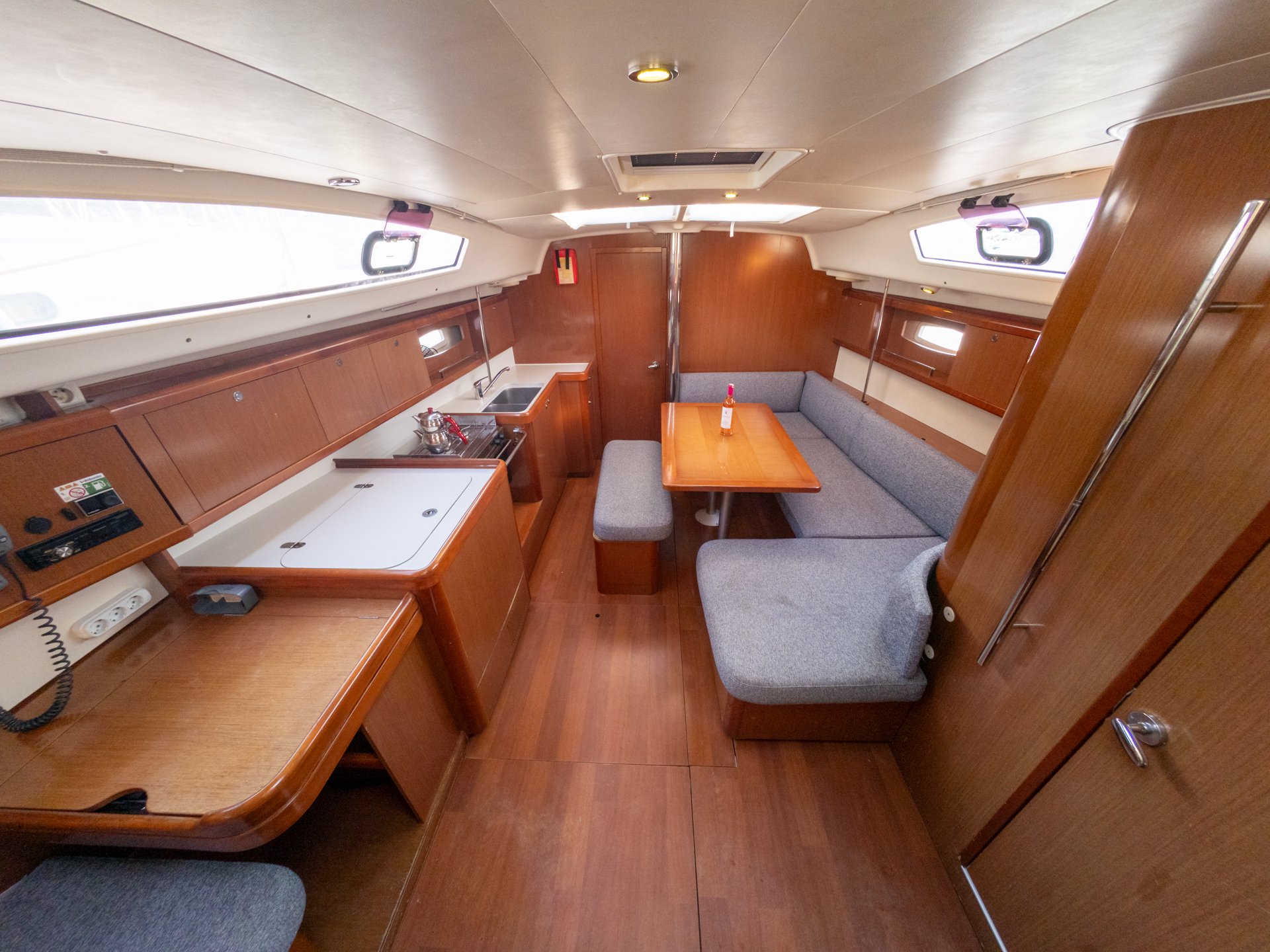 Violet - Sailboat in Karagözler