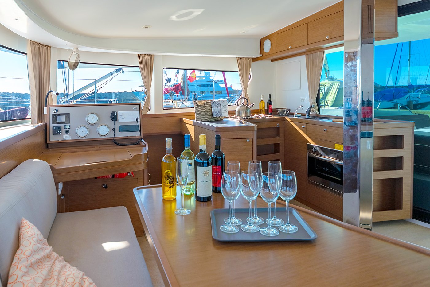 Beatrix - Catamaran in Cagliari